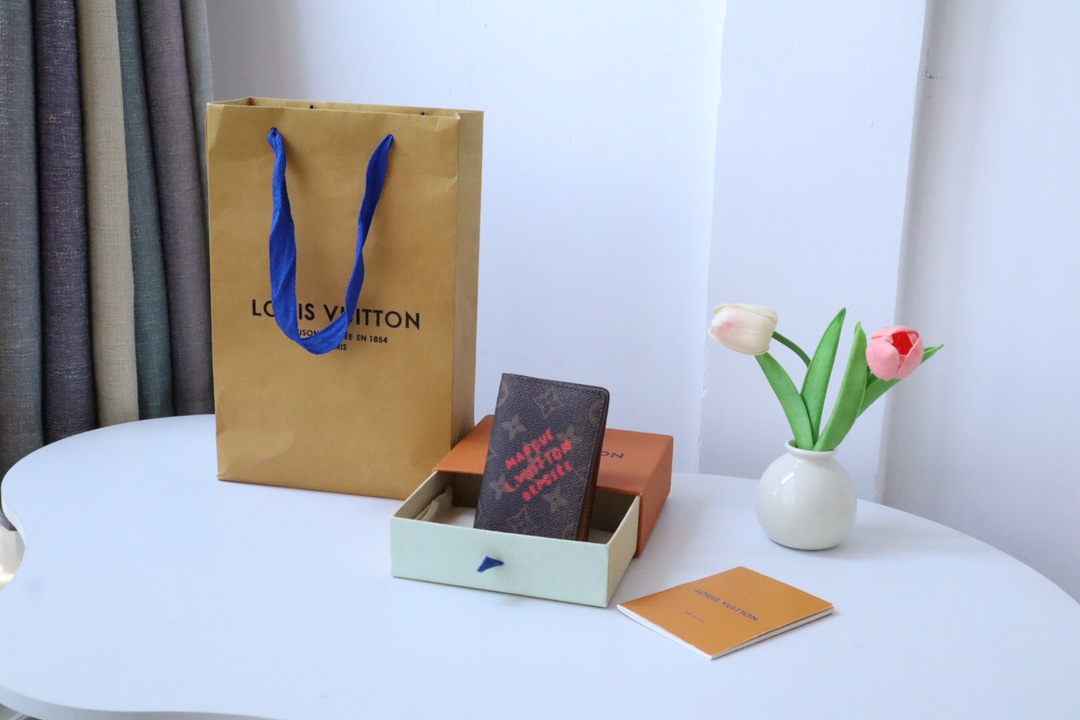 루이비통 Louis Vuitton M11631 카드 케이스 11.1CM