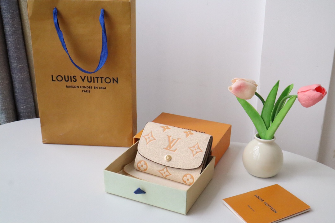 루이비통 Louis Vuitton M80688 지갑 12CM