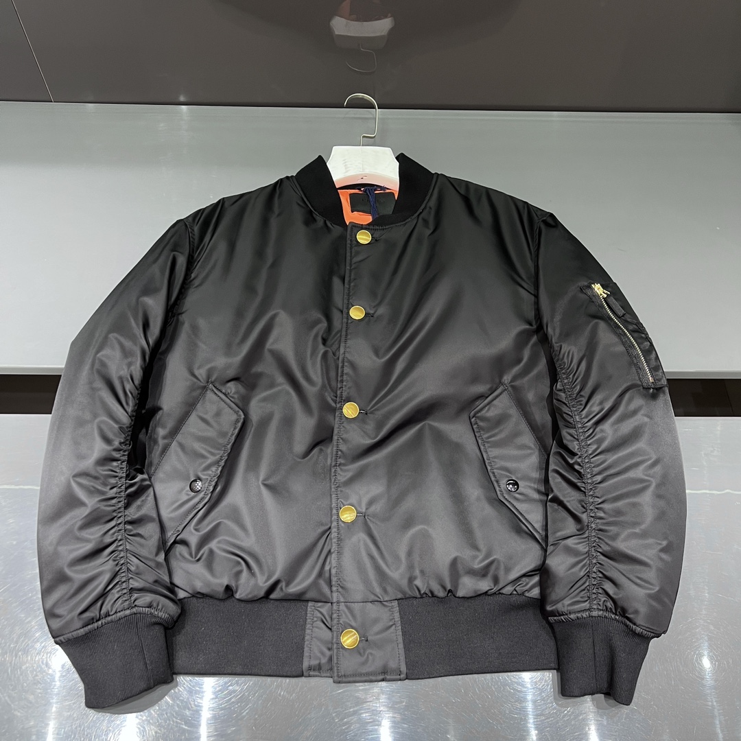 프라다 Prada 패딩 재킷