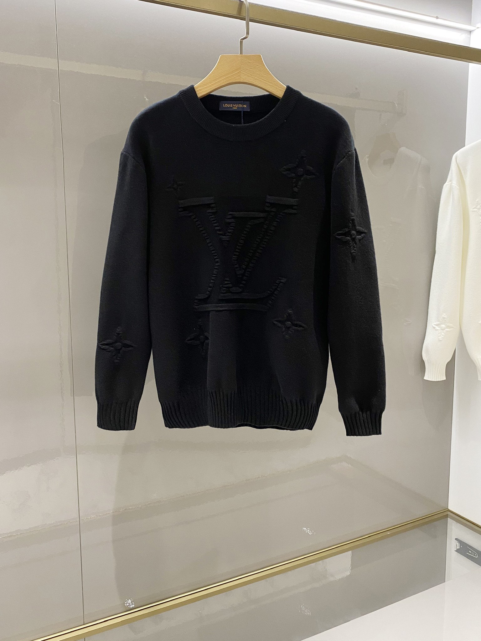 루이비통 Louis Vuitton 스웨터