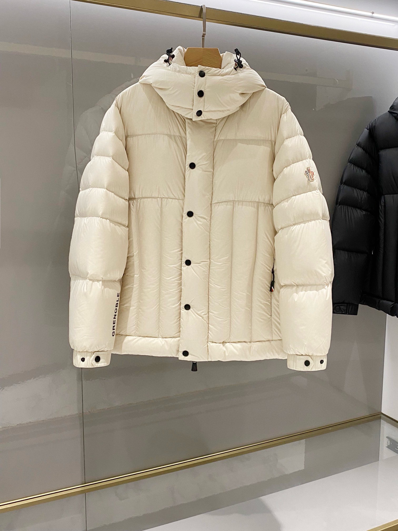 몽클레어 Moncler 패딩