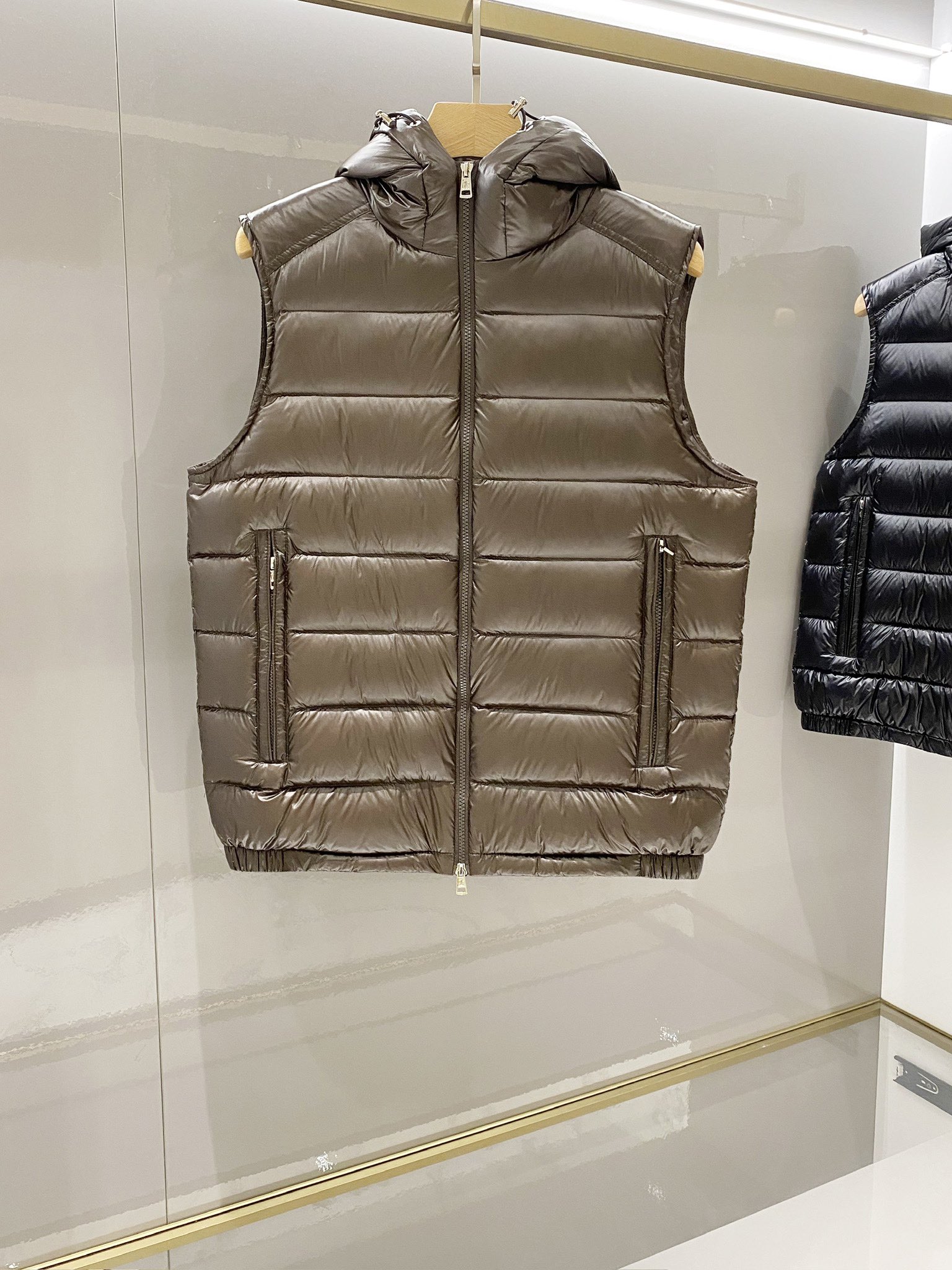 몽클레어 Moncler 조끼 패딩