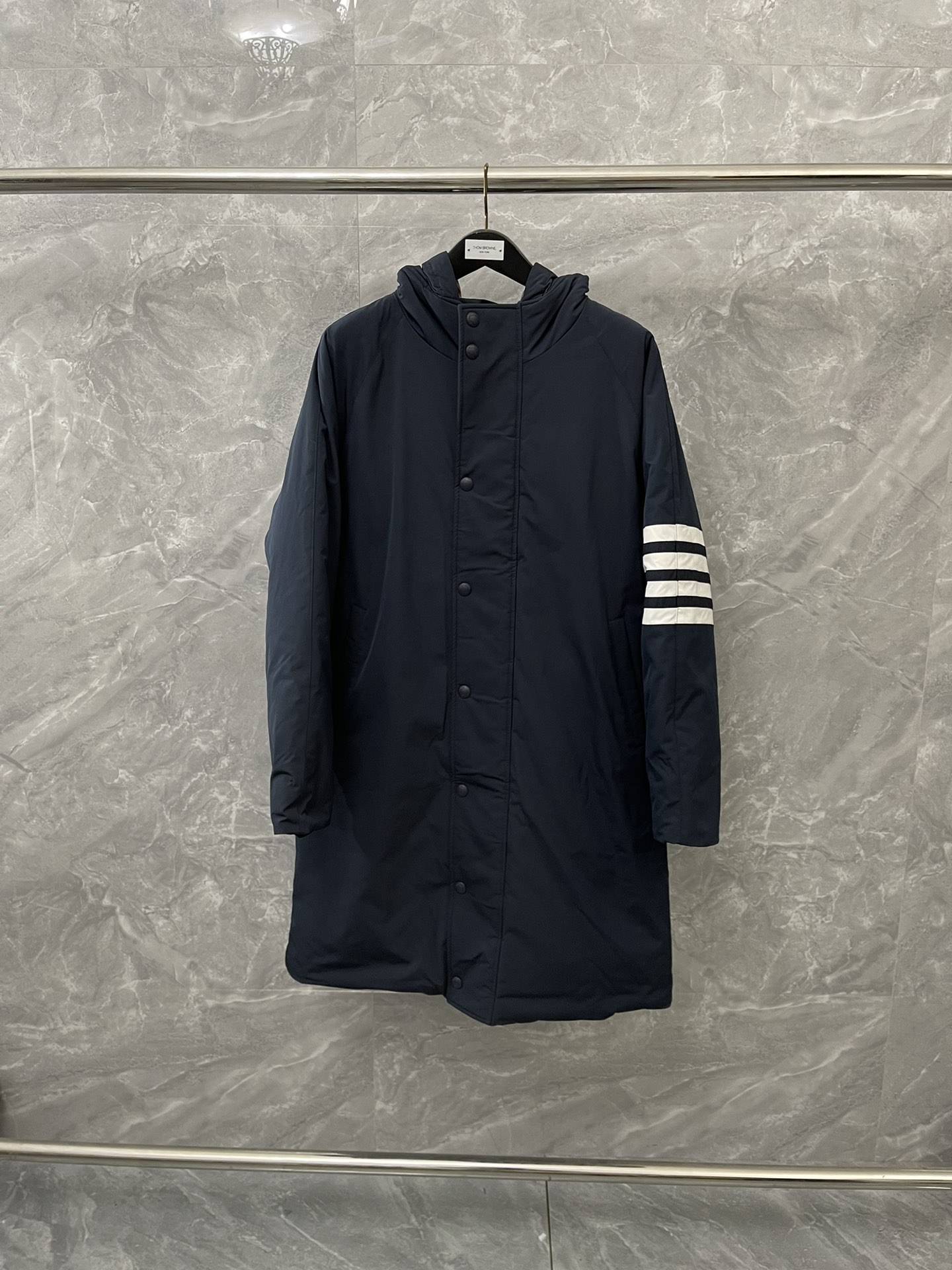 톰브라운 Thom Browne 패딩