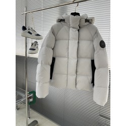 캐나다구스 Canada Goose 패딩