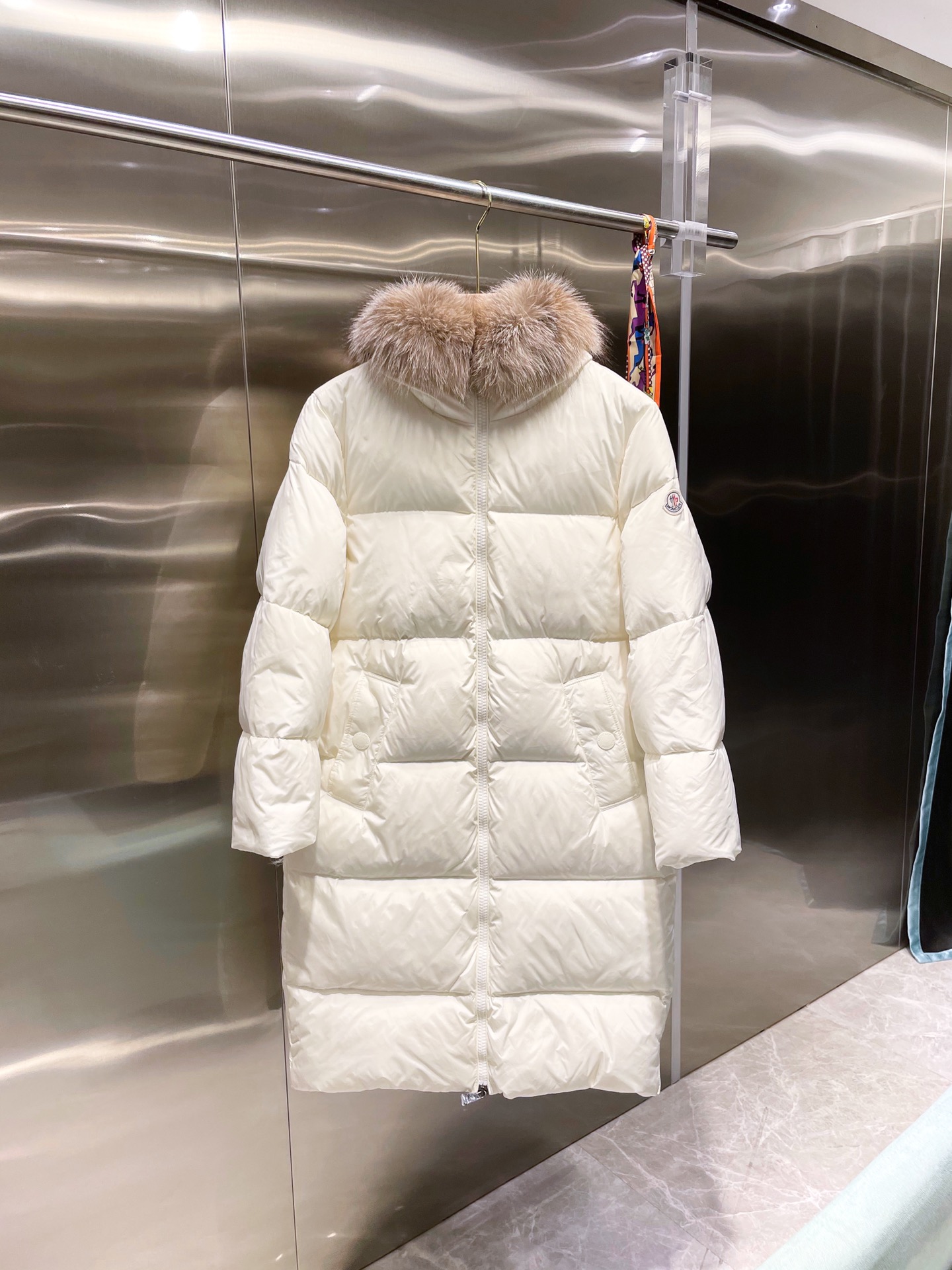 몽클레어 Moncler (Marrionnier) 마리오니에르 패딩