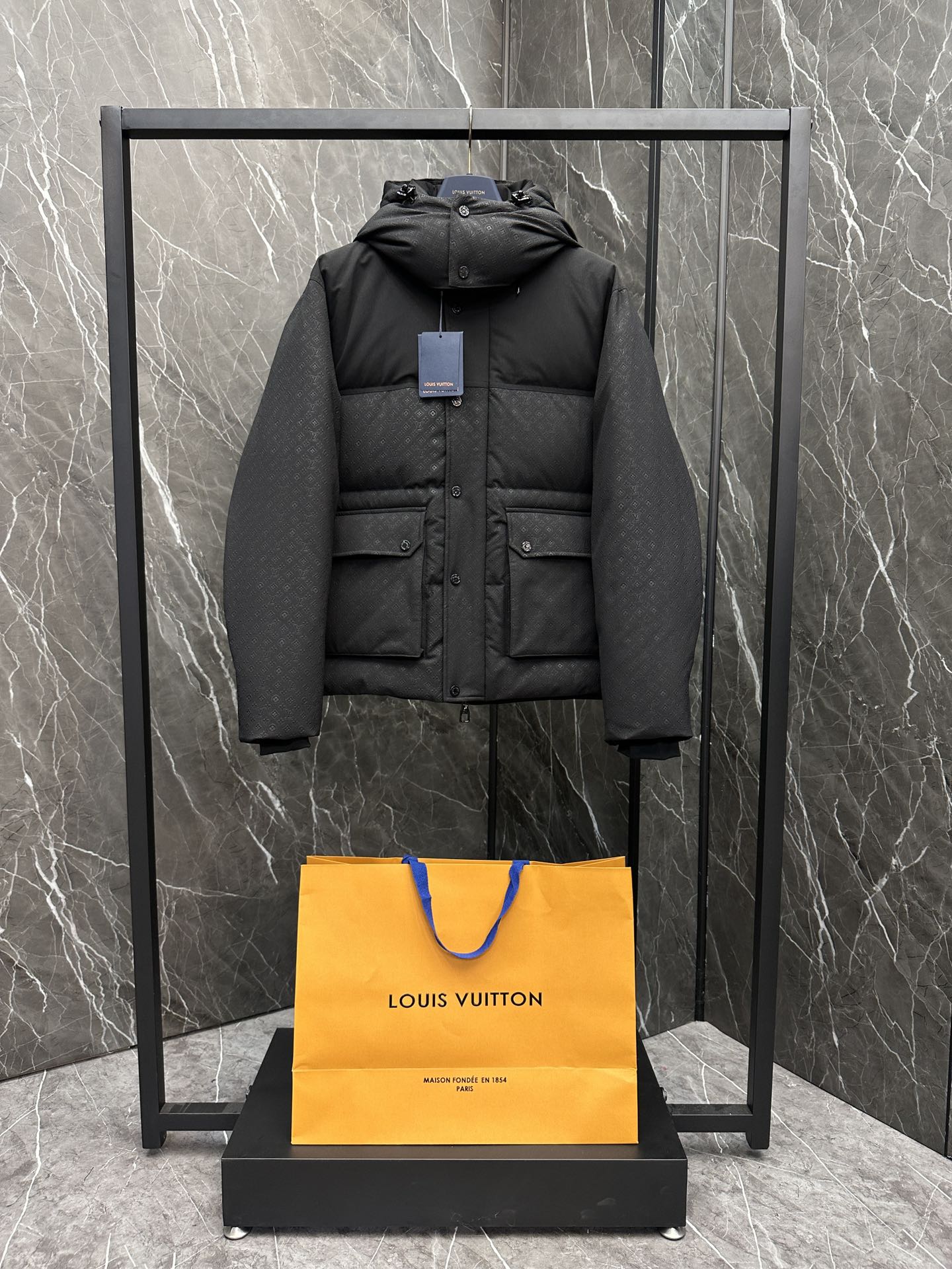 루이비통 Louis Vuitton 패딩