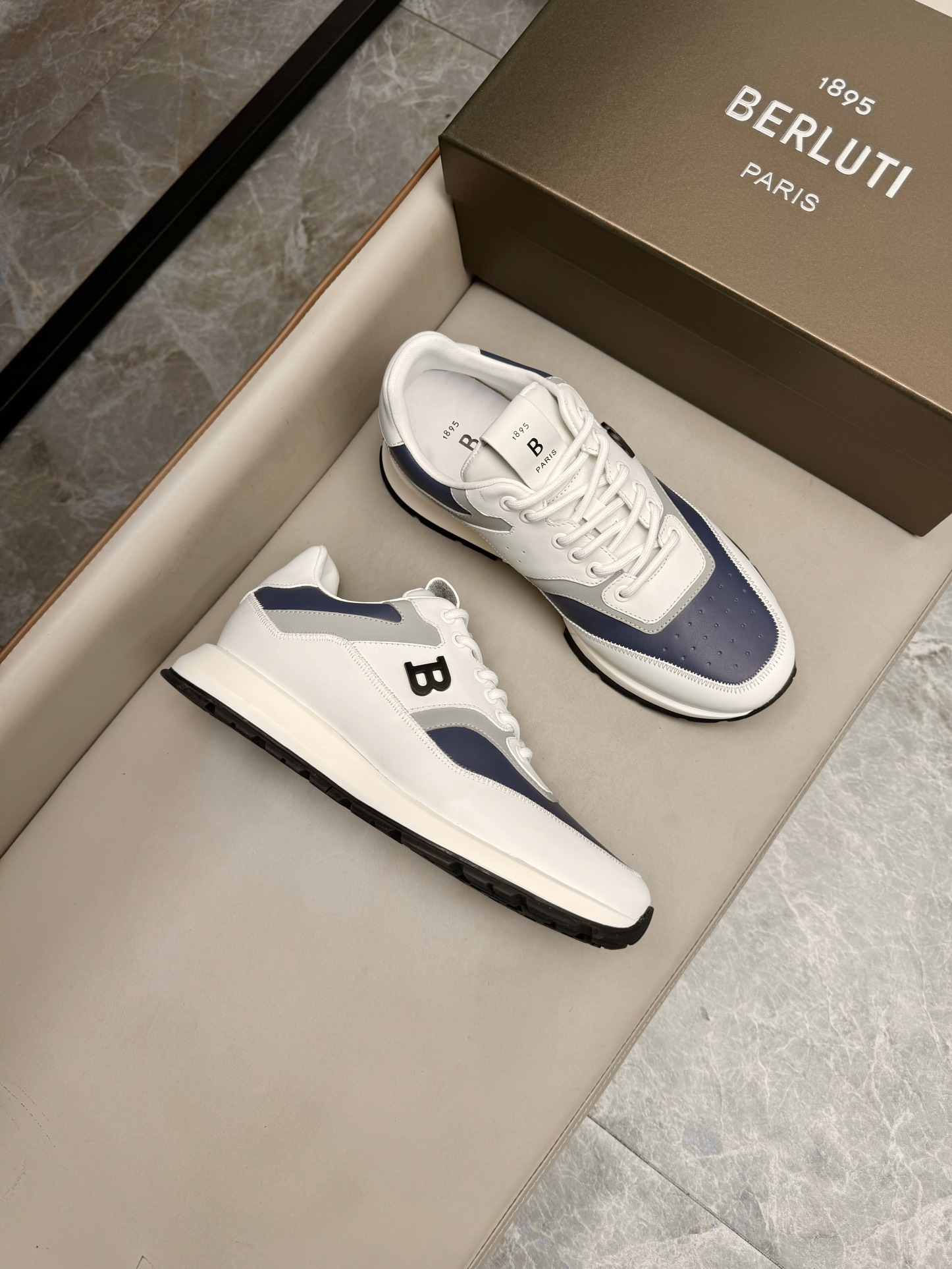 벨루티 Berluti 스니커즈