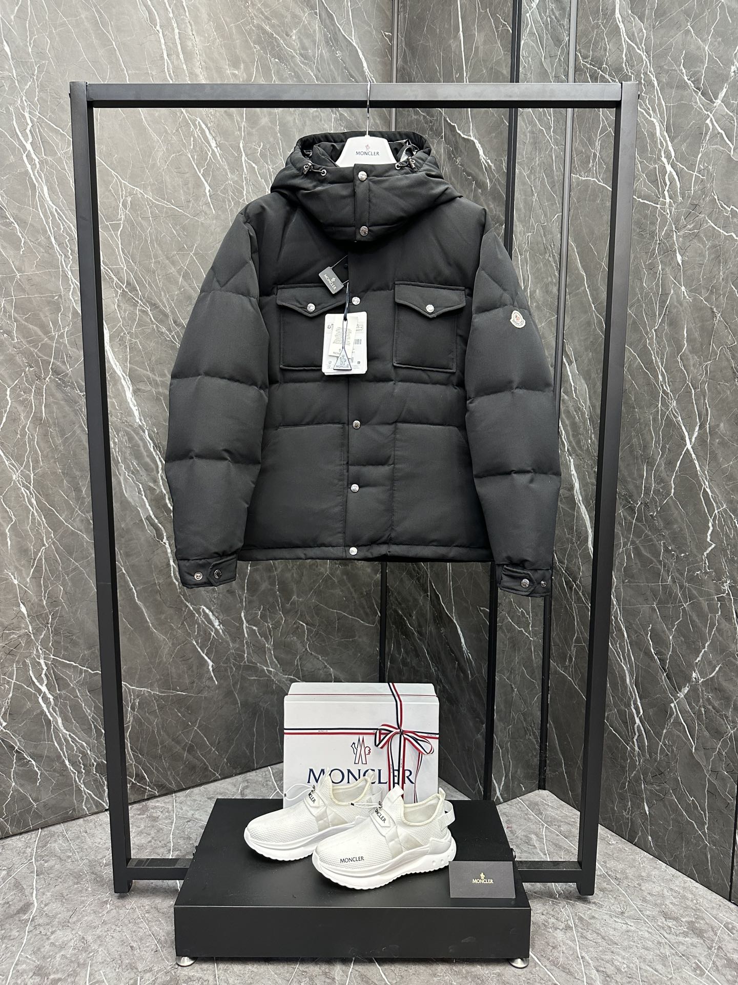 몽클레어 Moncler Fornas 포르나스 패딩