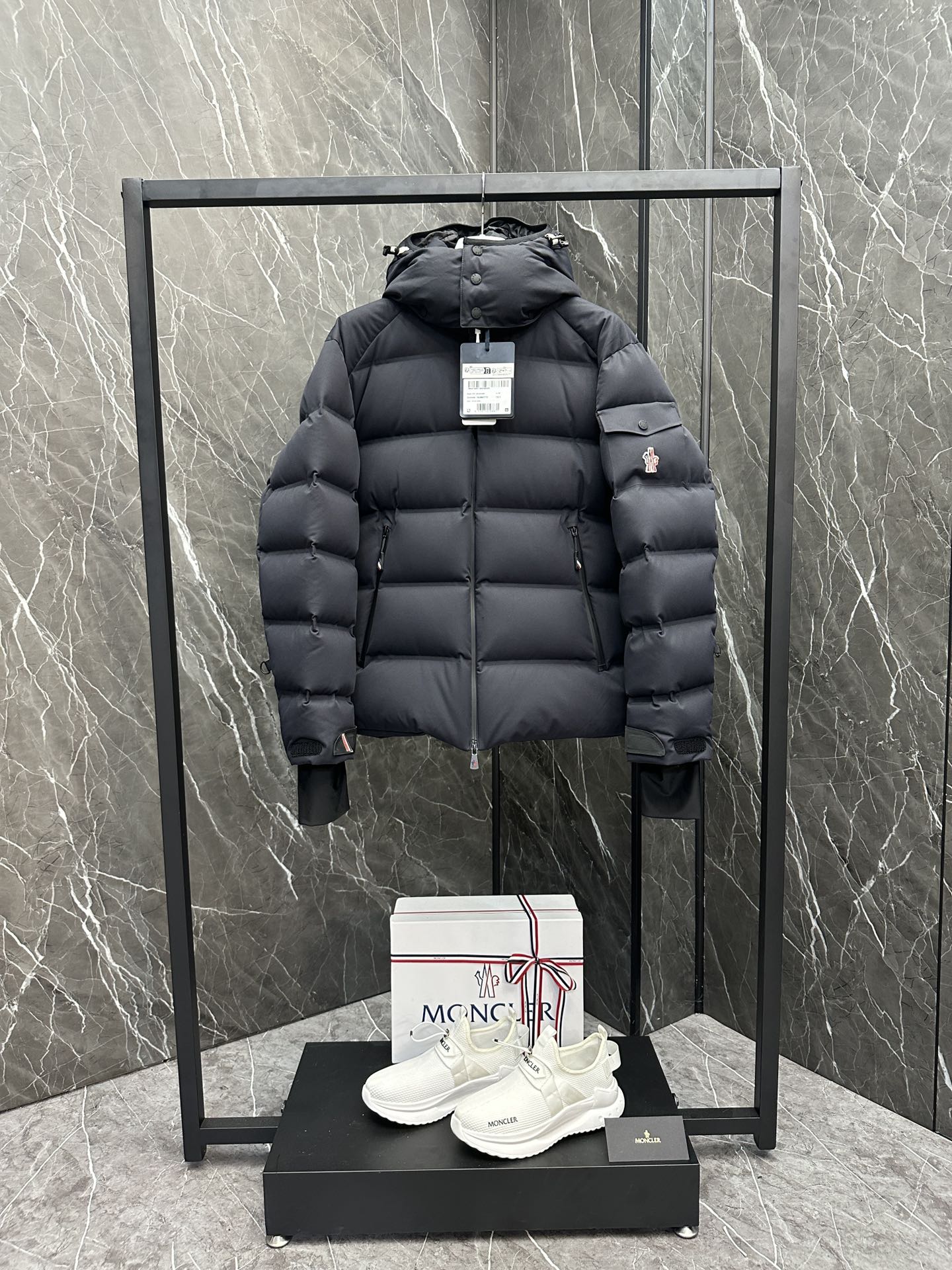 몽클레어 Moncler Montgetech 몽지텍 패딩