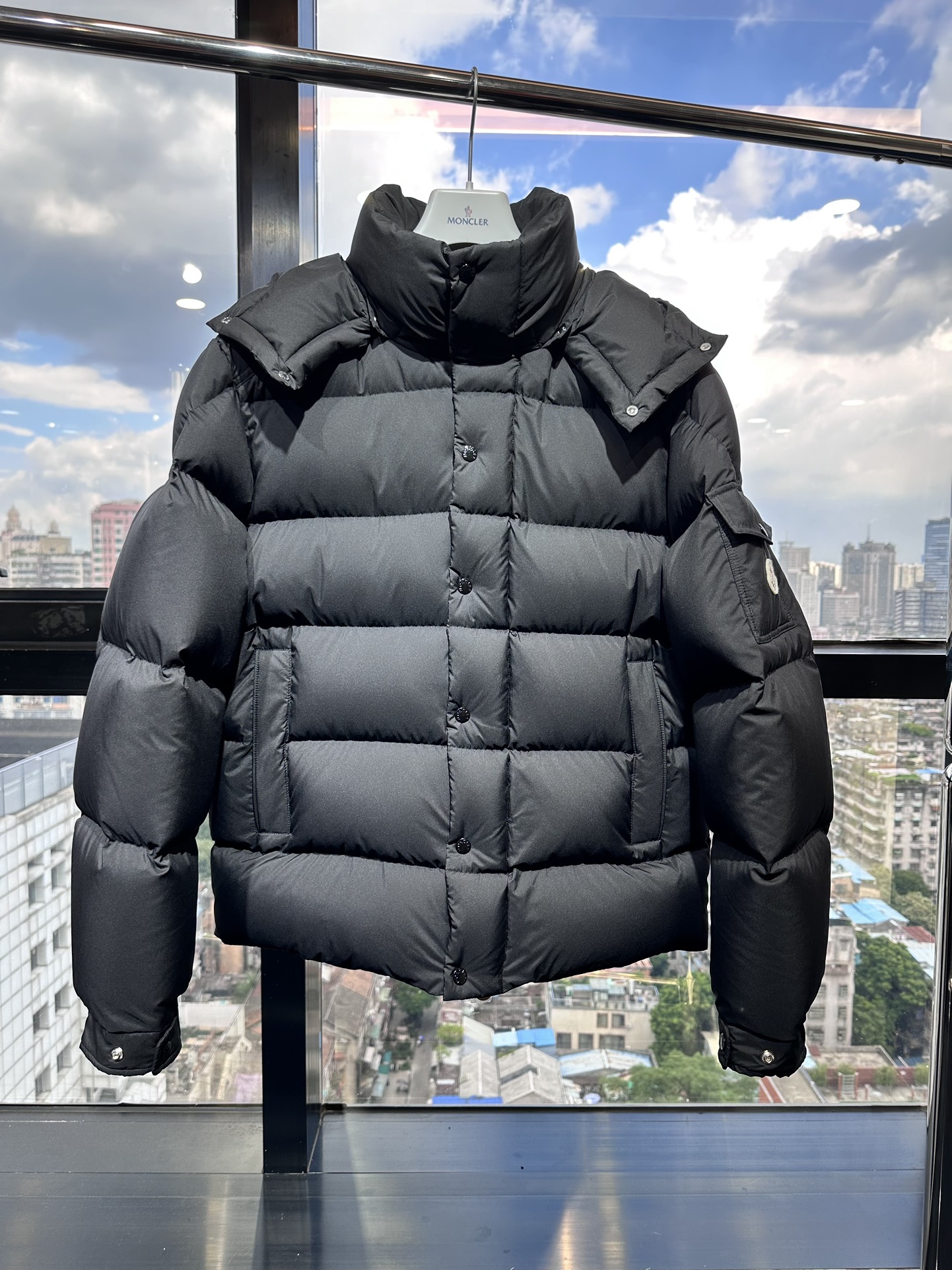 몽클레어 Moncler Vezere 베제르 패딩