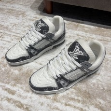 루이비통 Louis Vuitton 스니커즈