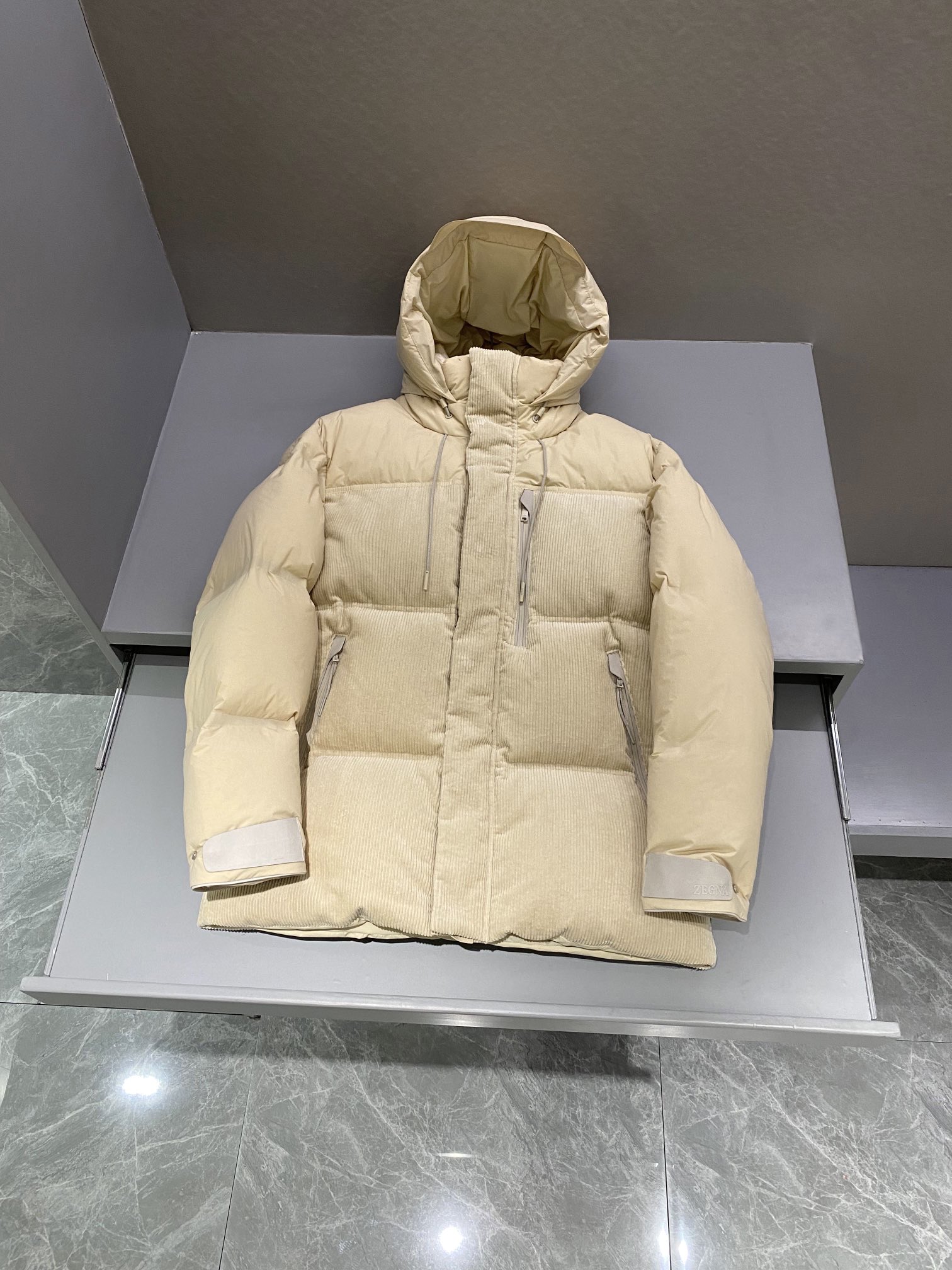 제냐 Zegna 패딩