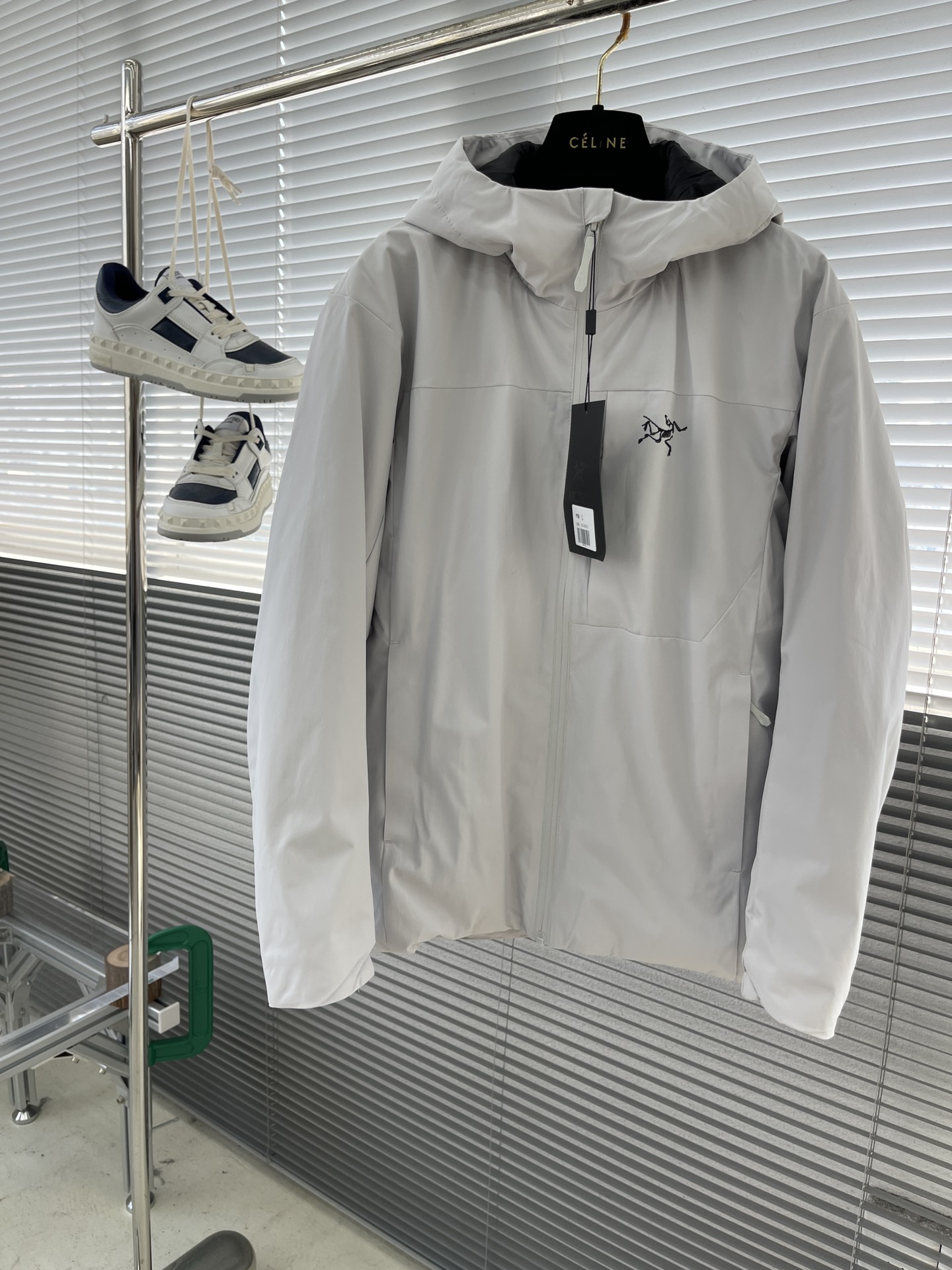 아크테릭스 ARC'TERYX 패딩