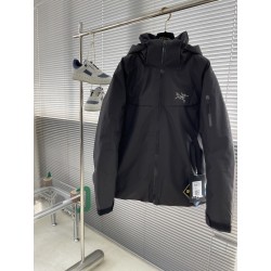 아크테릭스 ARC'TERYX  패딩 재킷