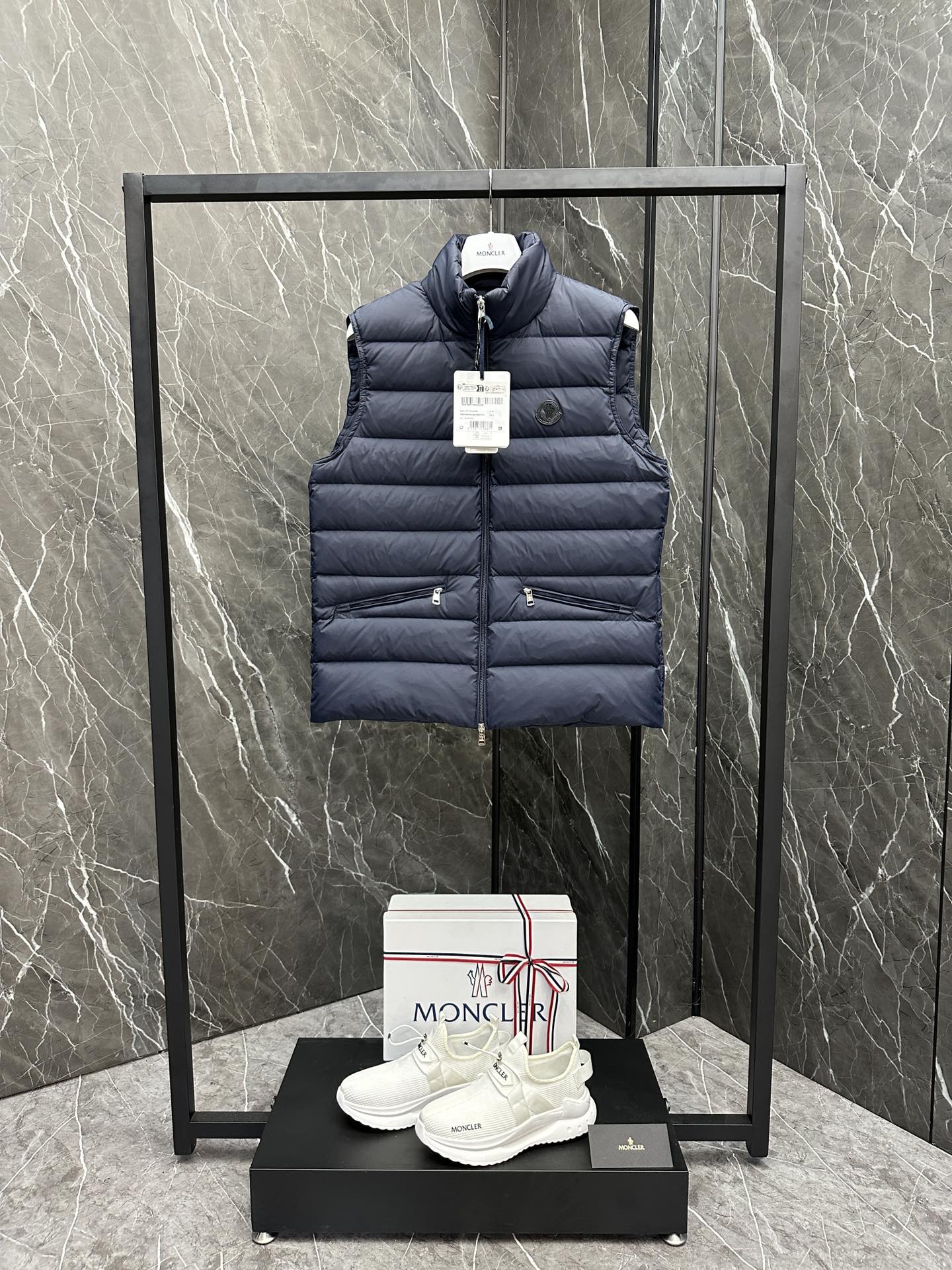 몽클레어 Moncler Treompan 트레옴판 조끼 패딩