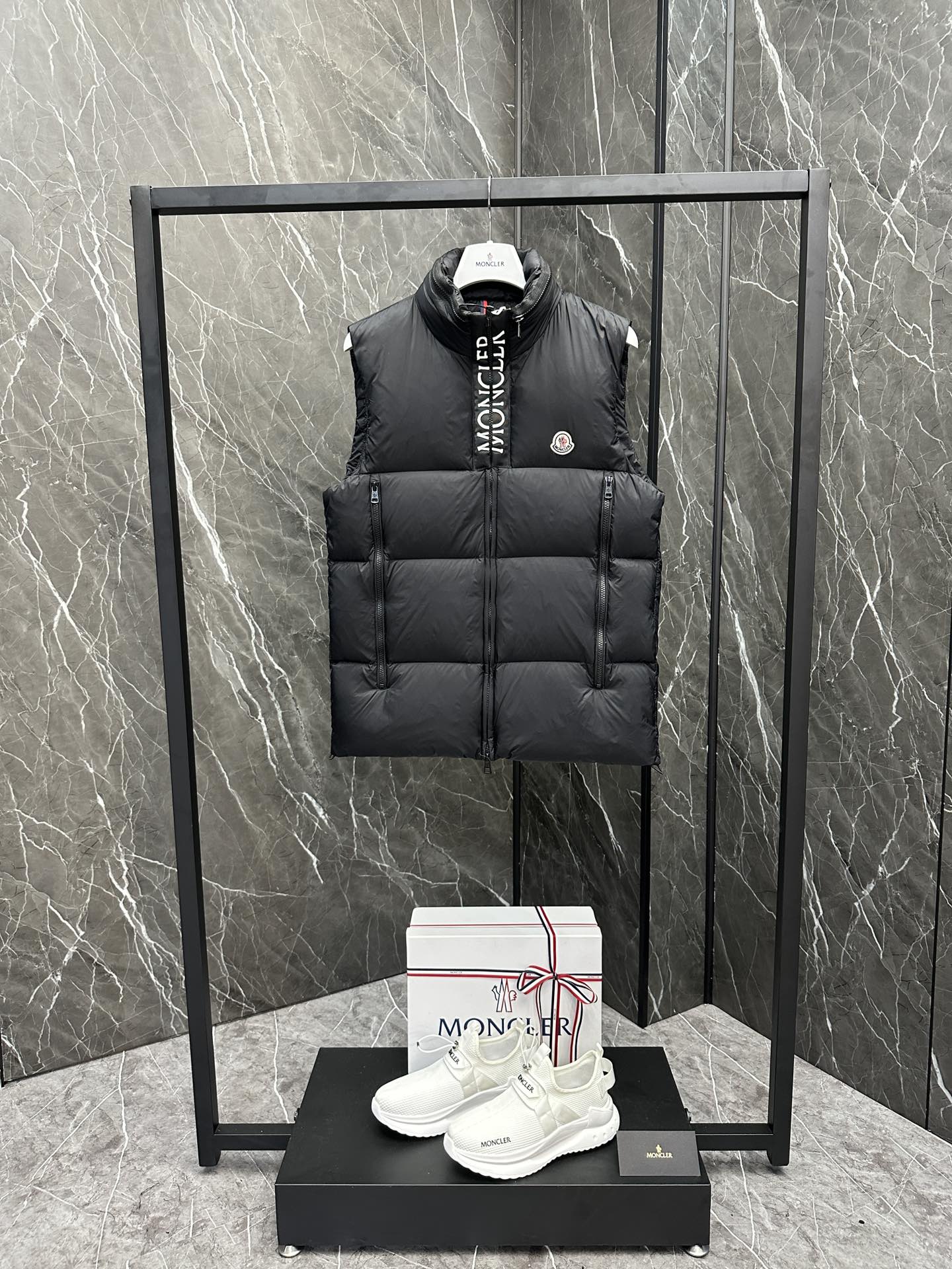 몽클레어 Moncler Semeru  수메루 조끼 패딩
