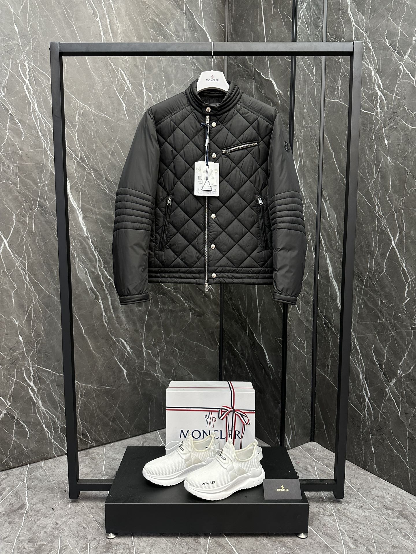몽클레어 Moncler Vulpie 벌피 패딩 재킷