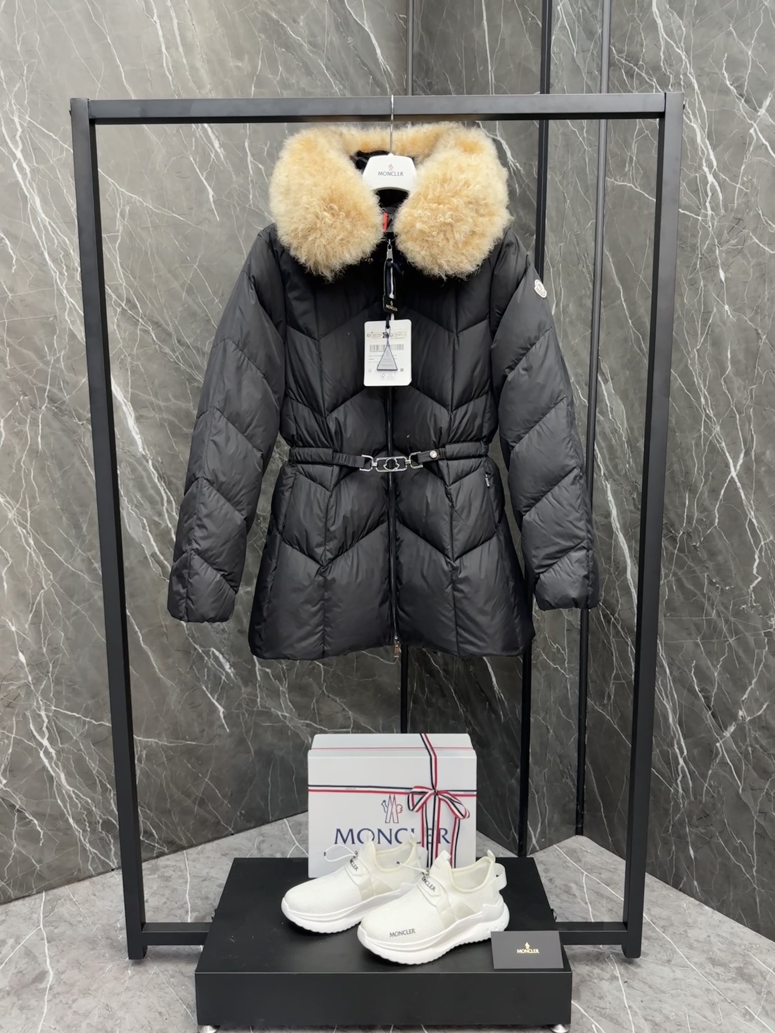 몽클레어 Moncler Loriot 로리엇 패딩