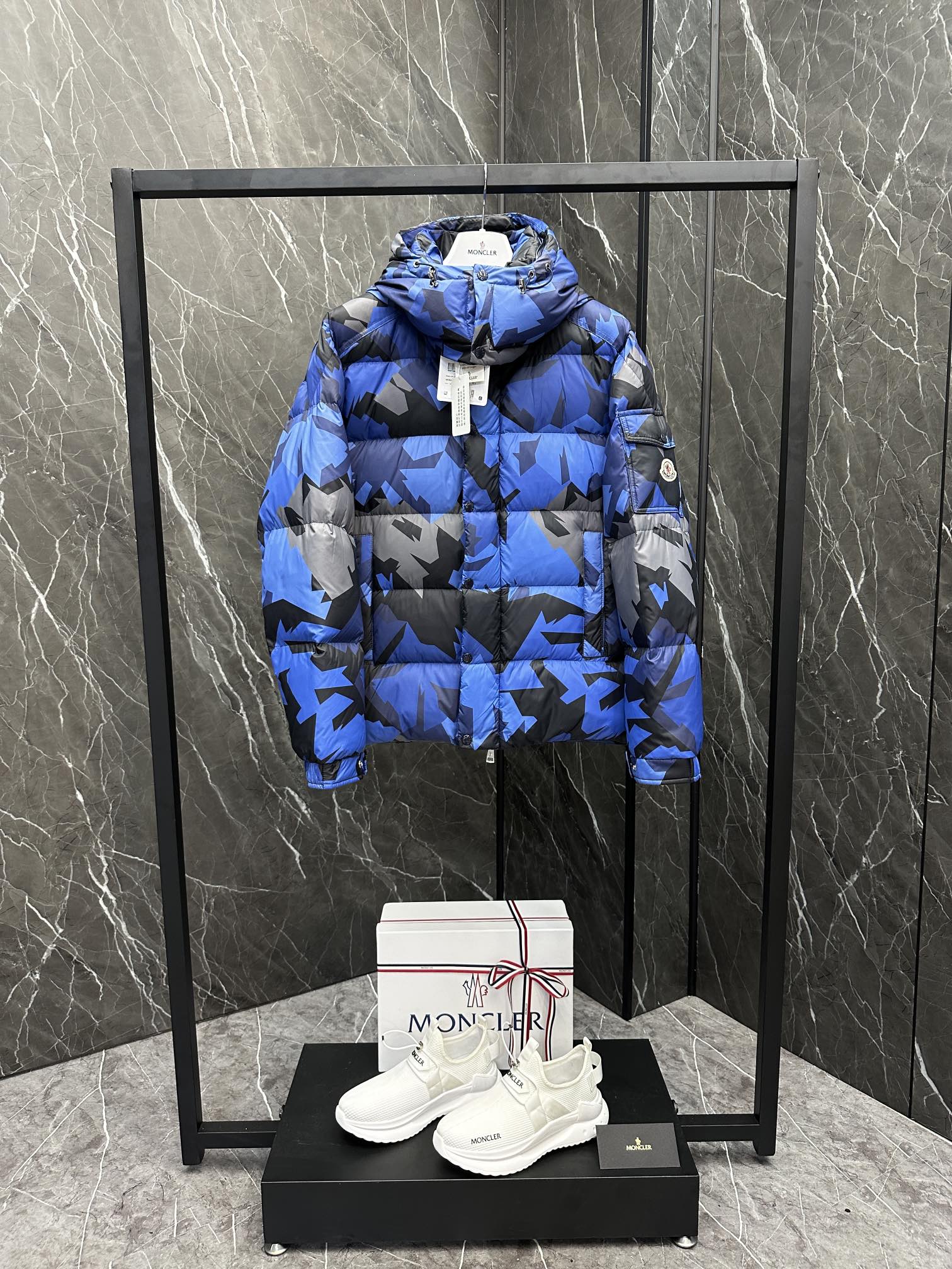 몽클레어 Moncler Mosa 모사 패딩