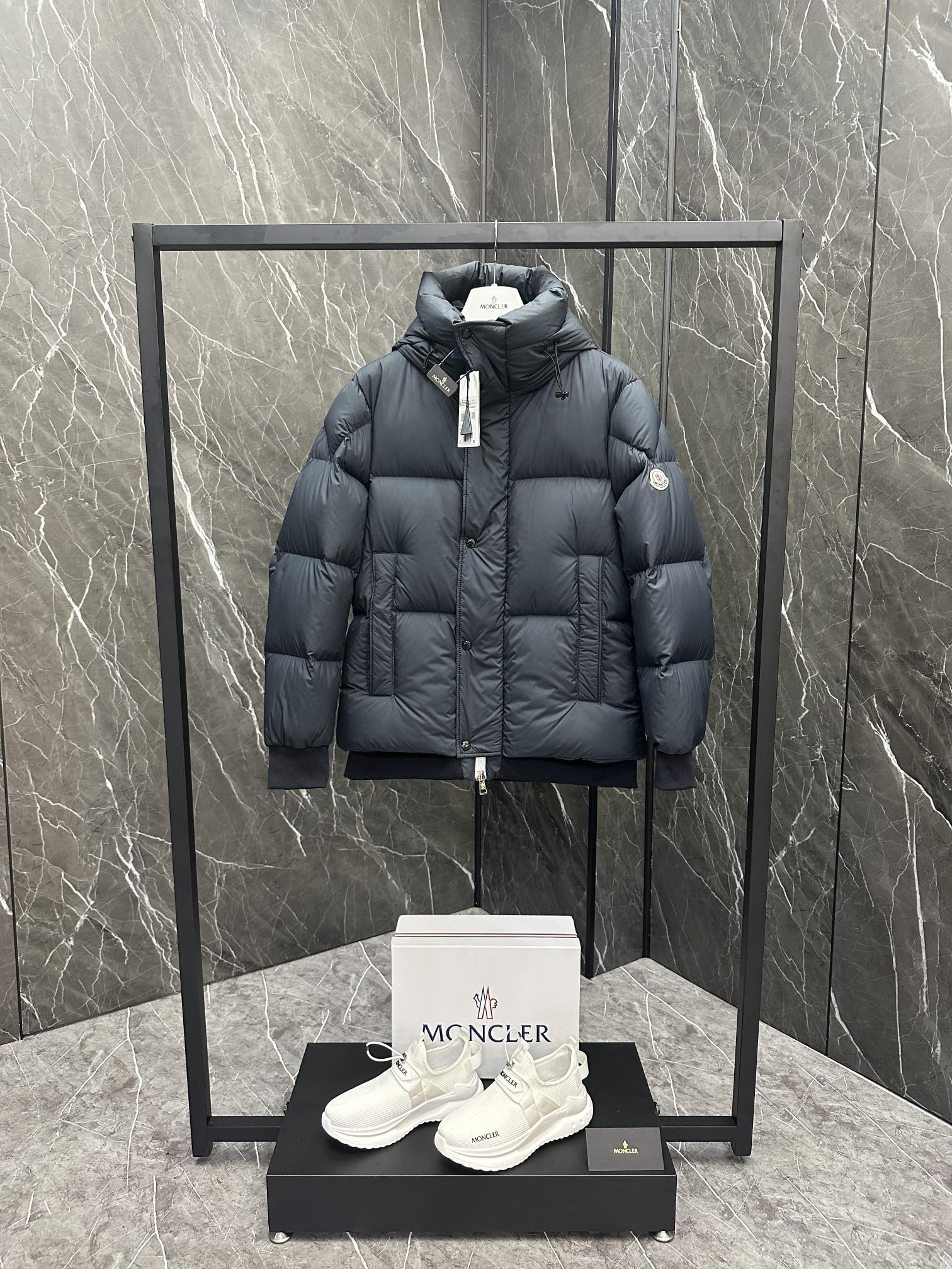 몽클레어 Moncler Risler 리슬러 패딩