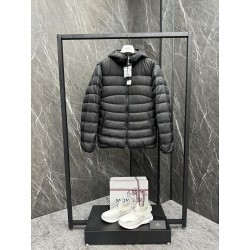 몽클레어 Moncler Vernasca 베르나스카 패딩