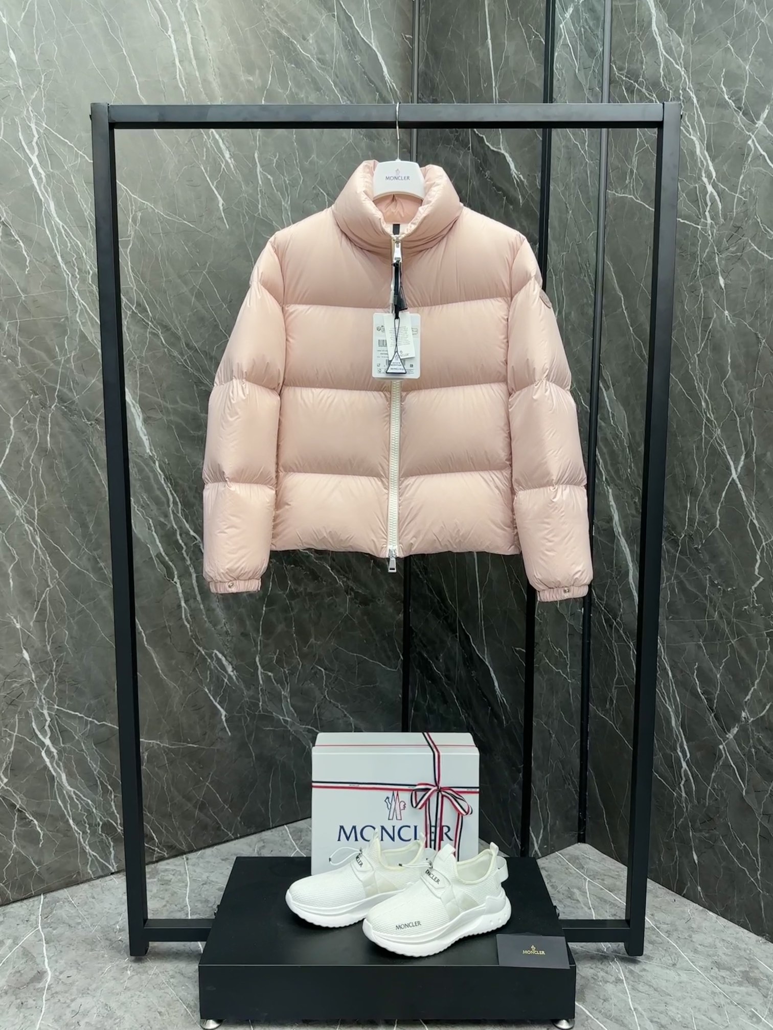 몽클레어 Moncler Anterne 안테른 패딩