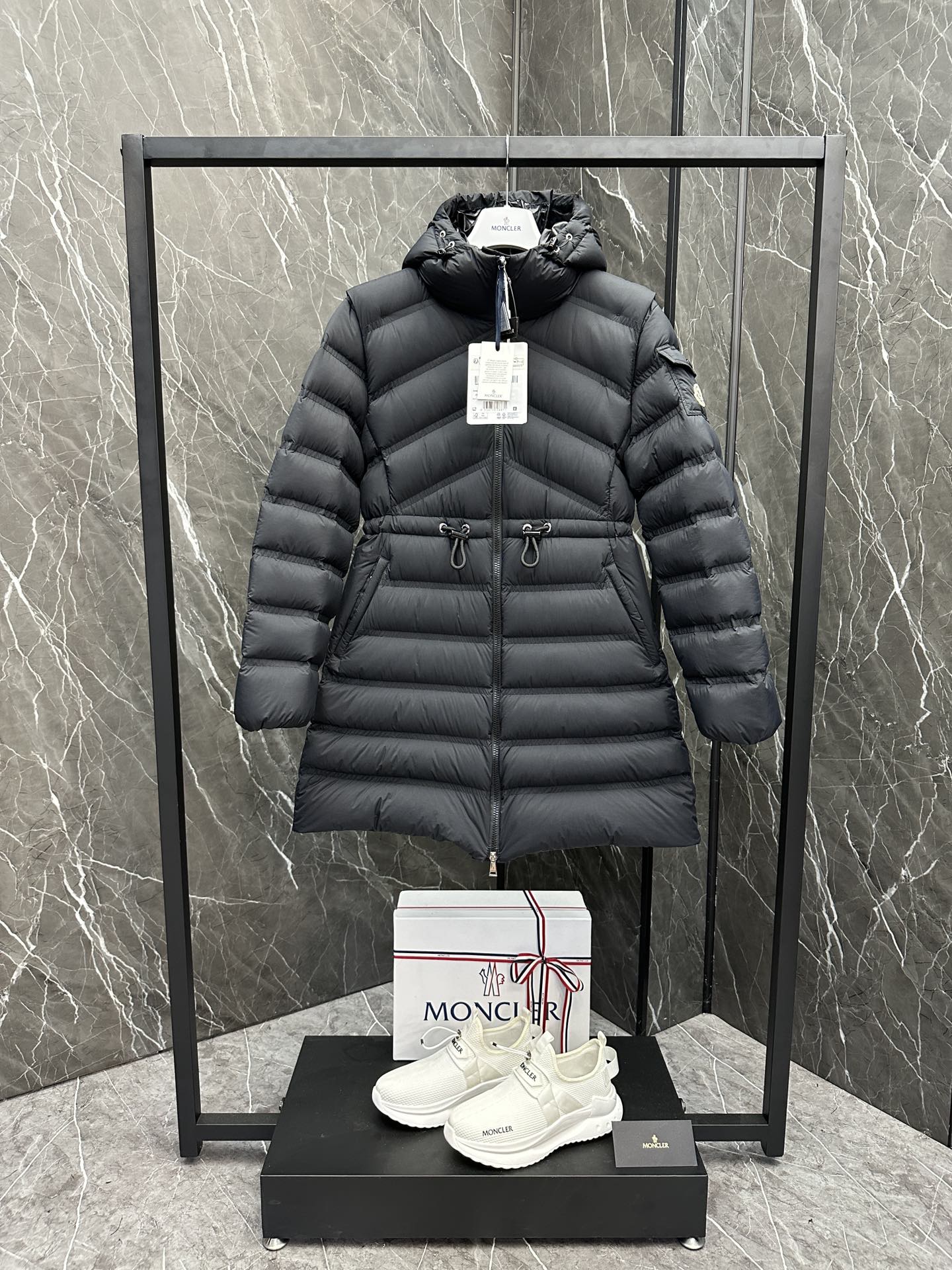 몽클레어 Moncler ALASTORE 알라스토레 패딩