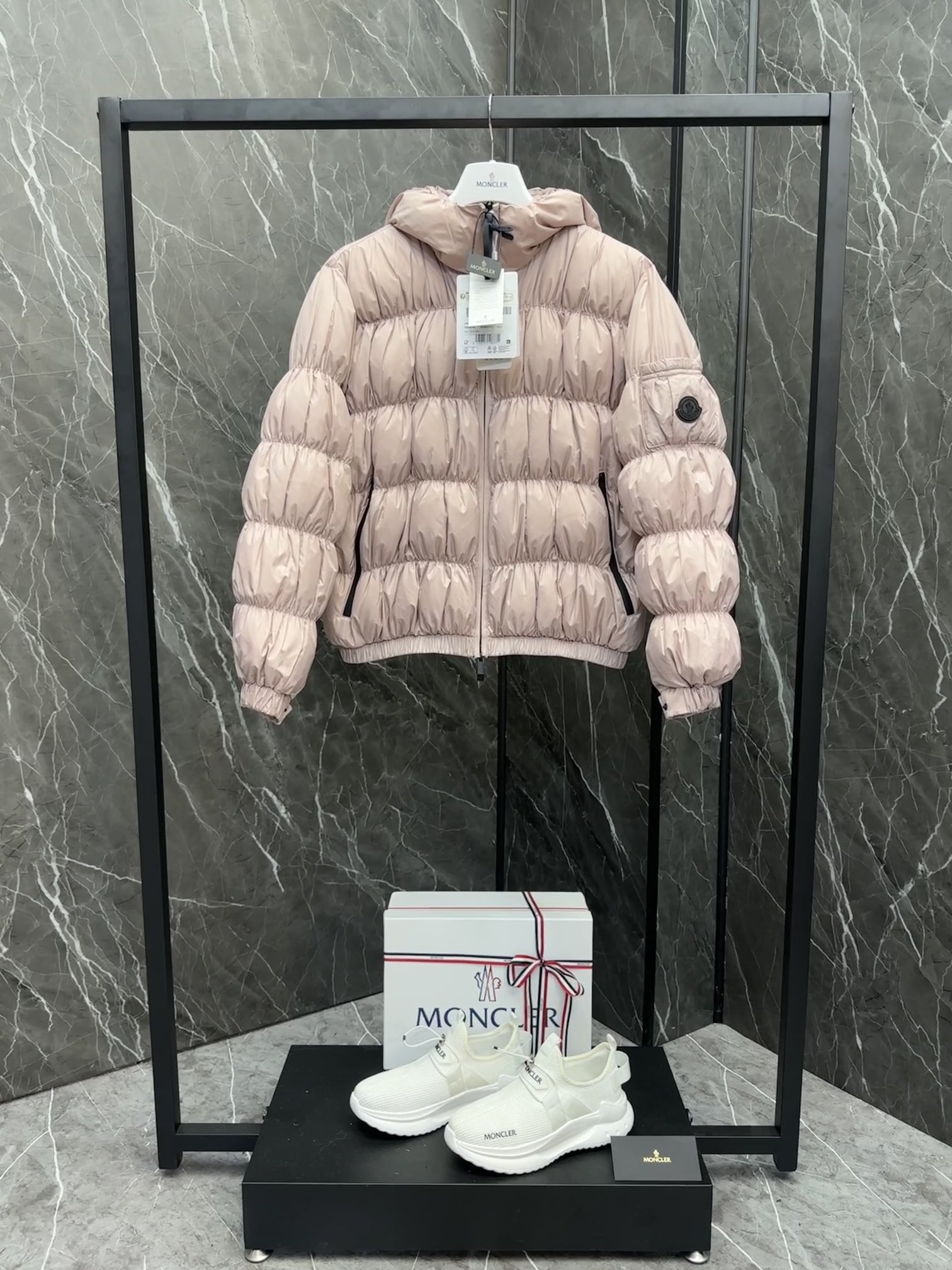 몽클레어 Moncler Medonte 메돈테 패딩