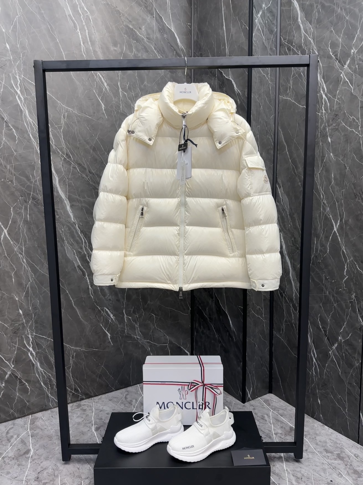 몽클레어 Moncler Maire 마레 패딩