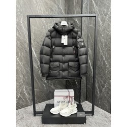 몽클레어 Moncler Chiablese 2024 matt 키아블라세 패딩