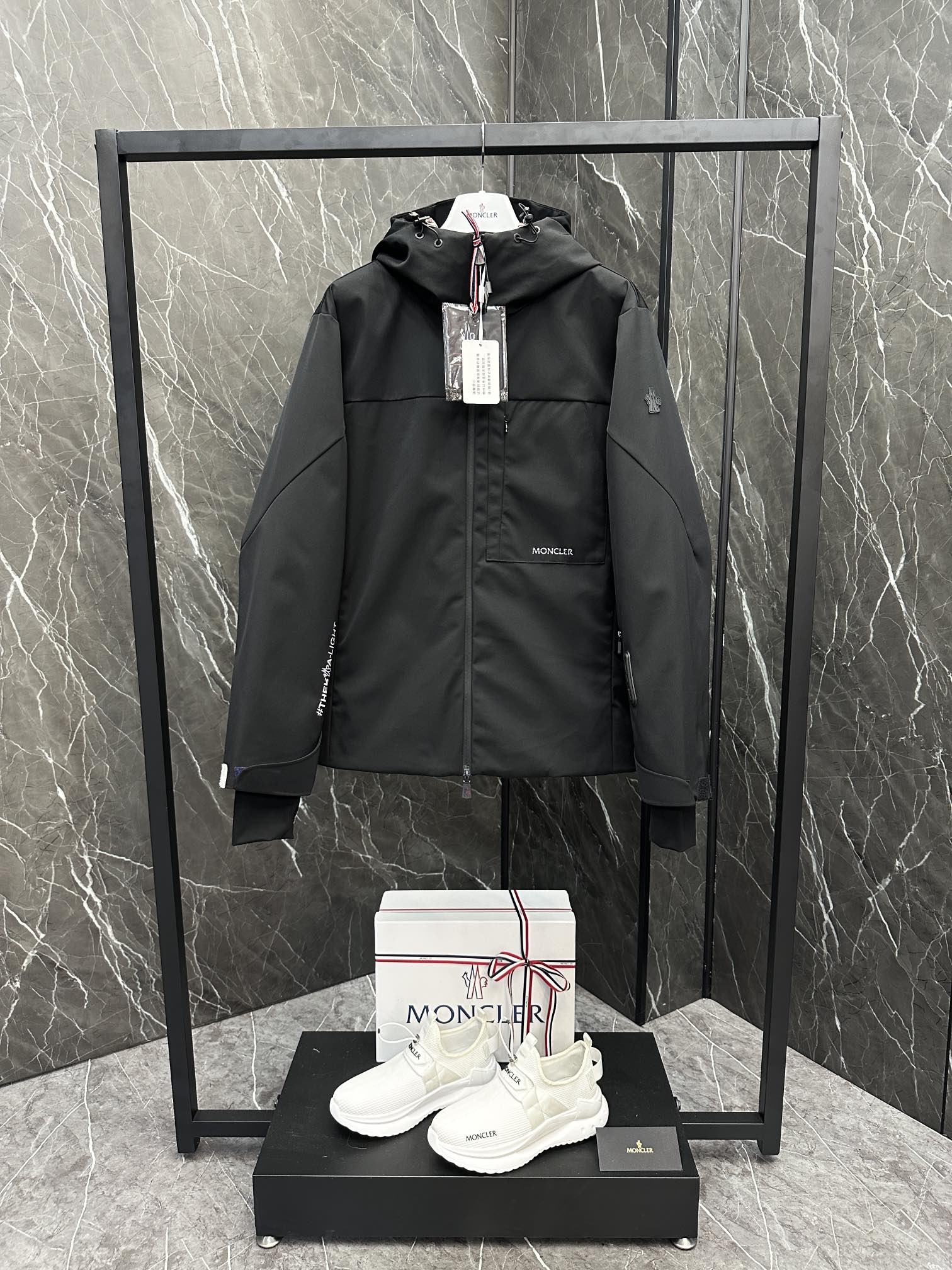몽클레어 Moncler Grenoble 그레노블 패딩재킷