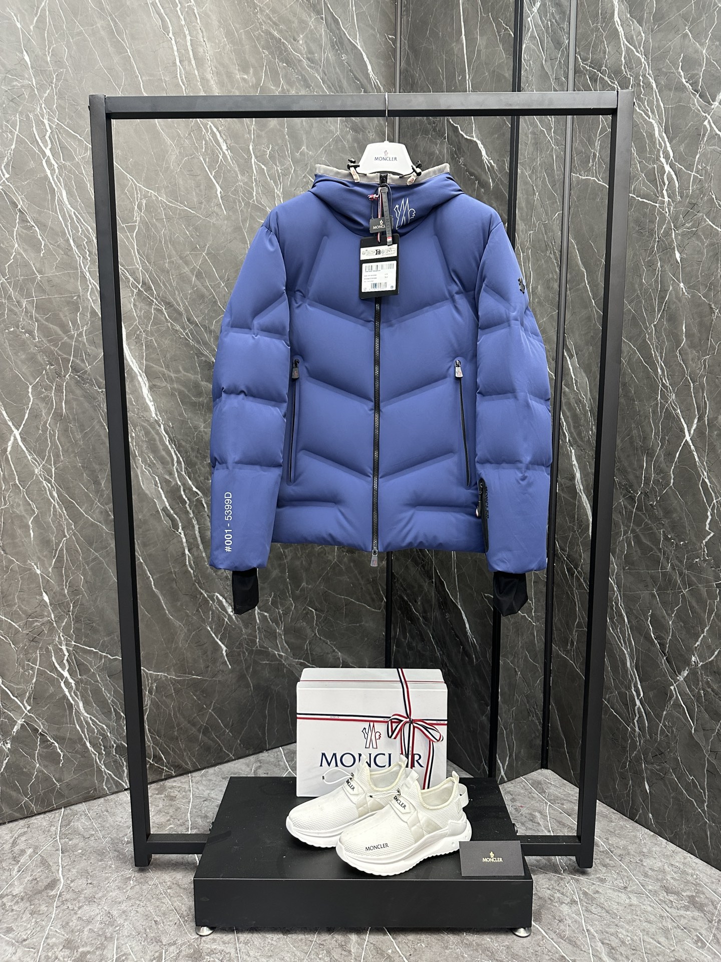 몽클레어 Moncler Grenoble Arcesaz 아르세사즈 패딩재킷