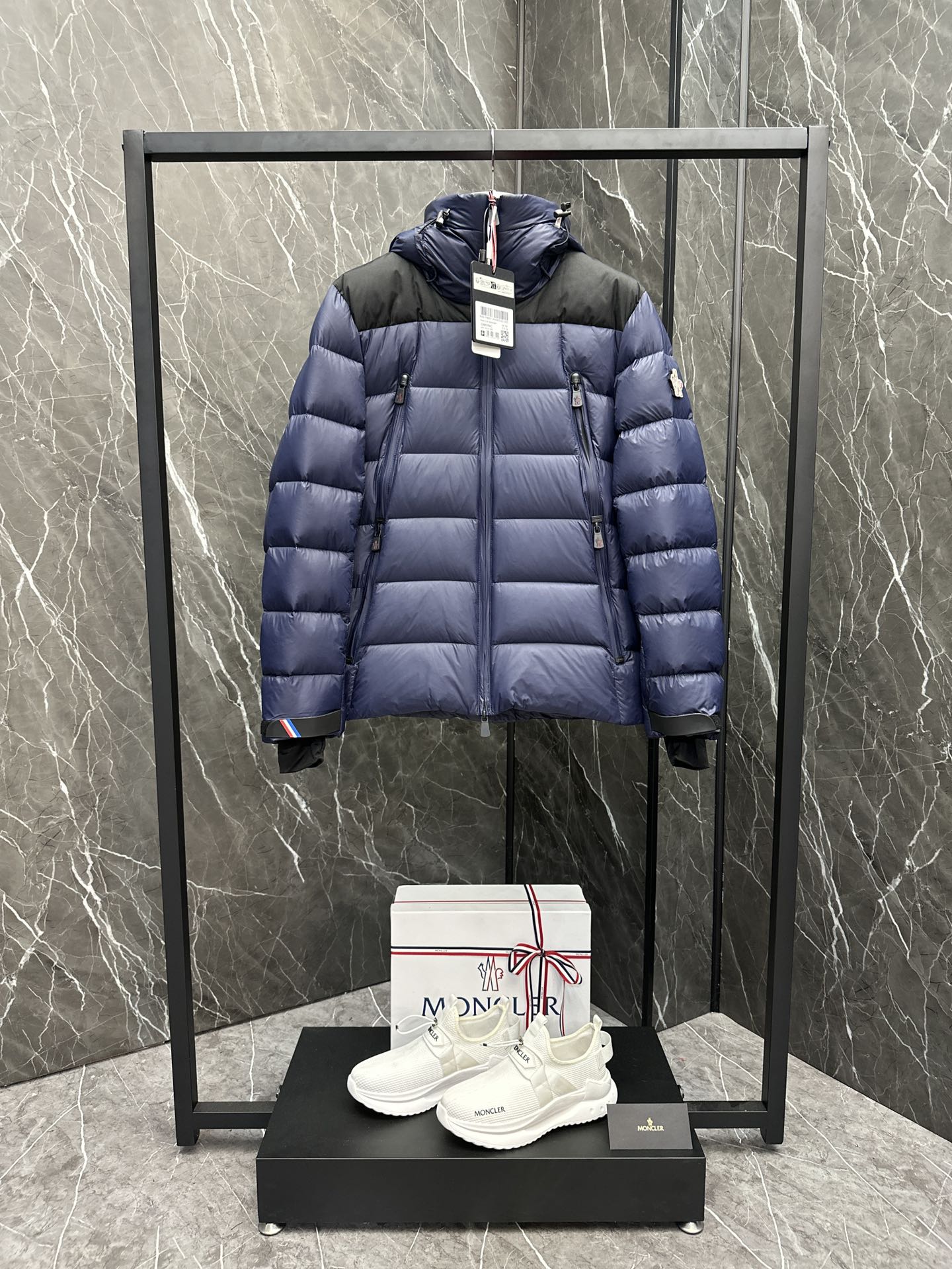 몽클레어 Moncler Grenoble Camurac 카무락 패딩재킷