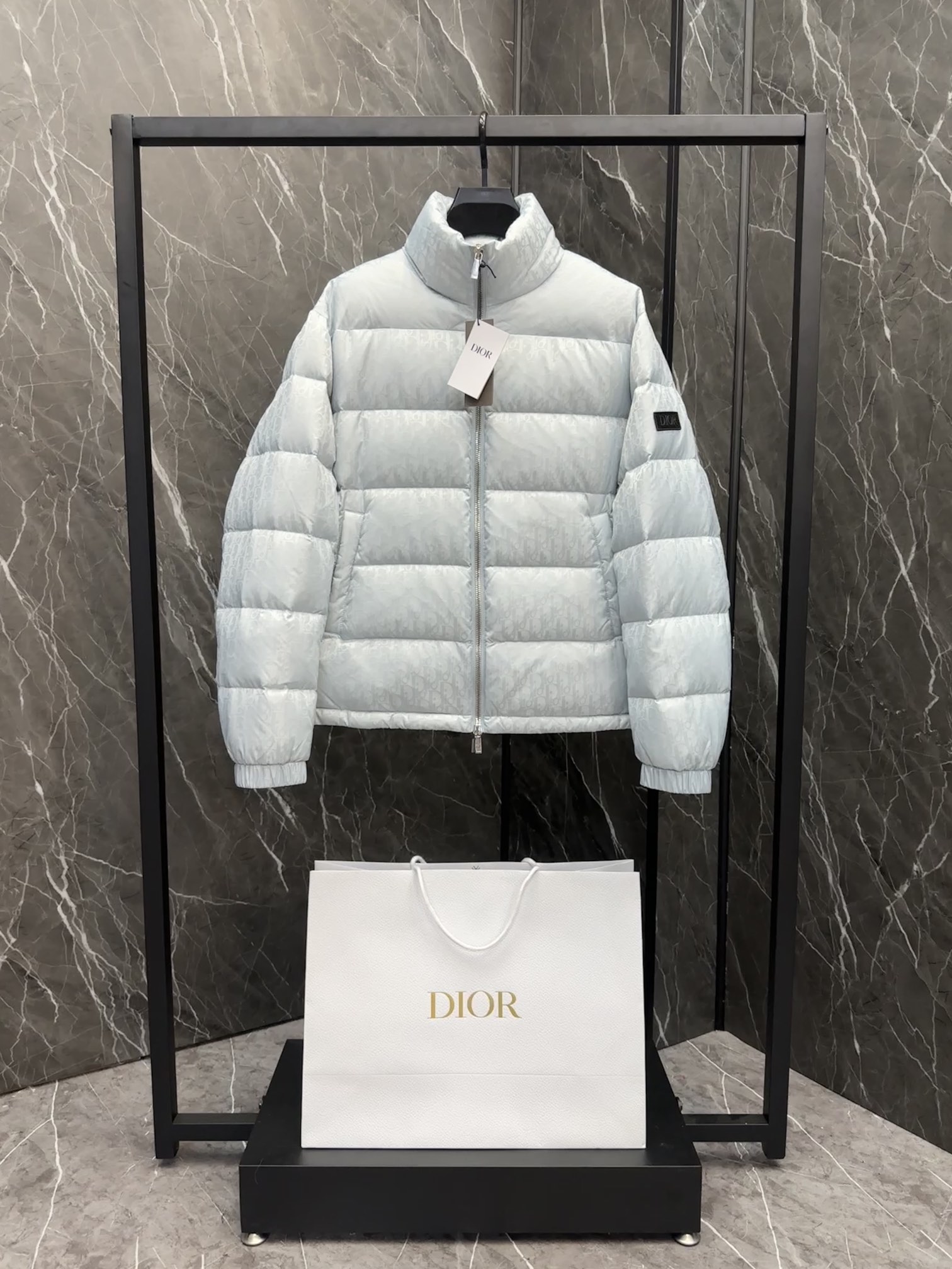 구찌 DIOR Oblique 패딩