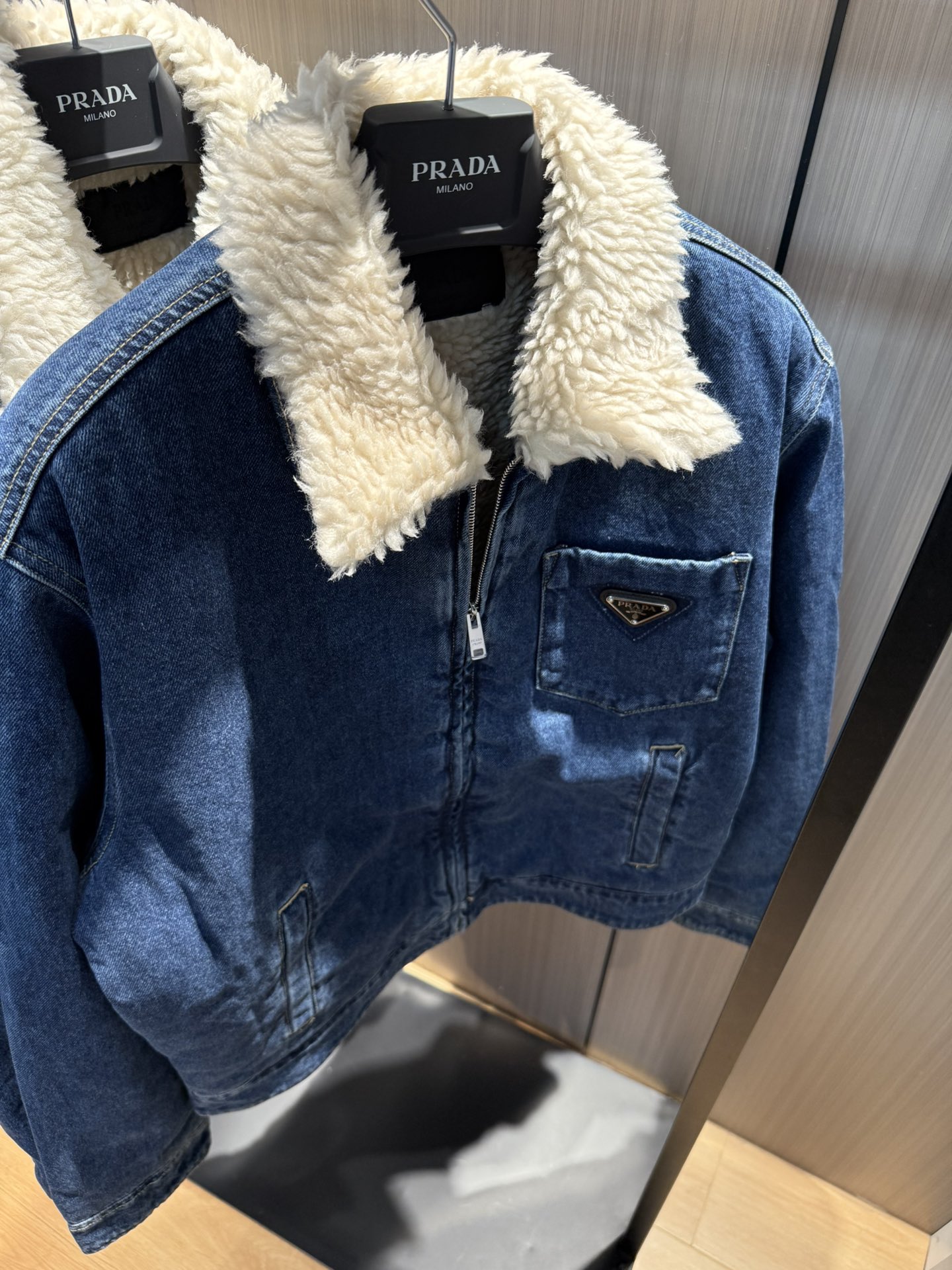 프라다 Prada 데님 재킷