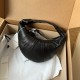 르메르 Lemaire Mini Fortune Croissant Bag  BG0125