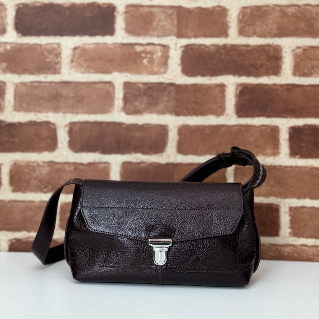 르메르 Lemaire Gear Bag Small BG0084