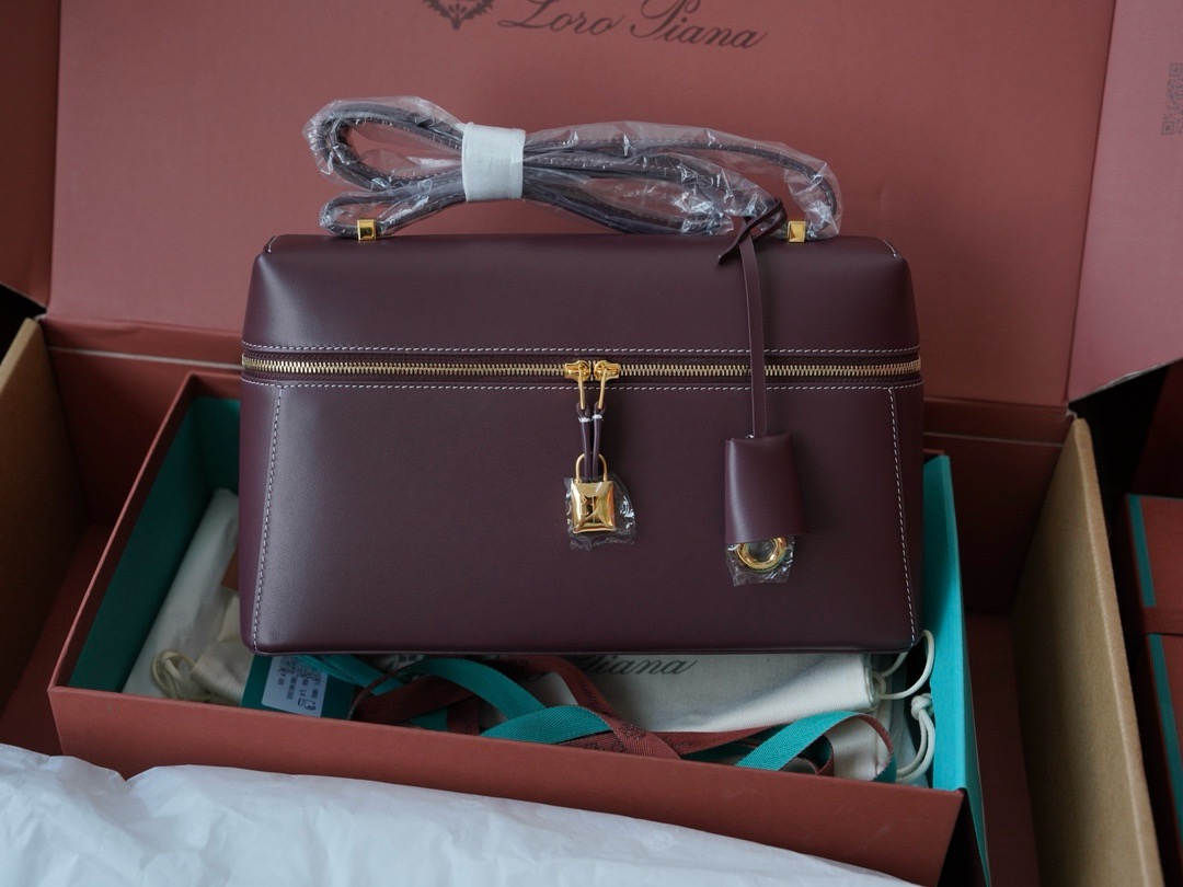 로로피아나 Loro Piana Extra bag  L27