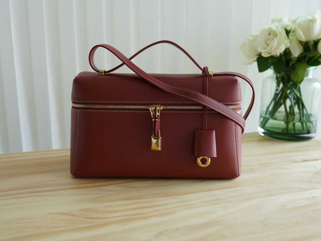 로로피아나 Loro Piana Extra bag  L27