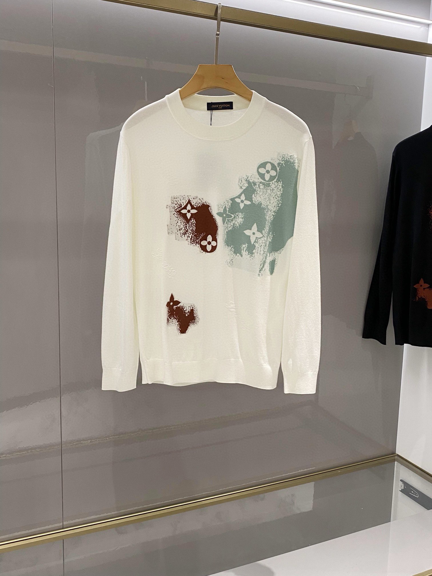 루이비통 Louis Vuitton 긴팔 티셔츠
