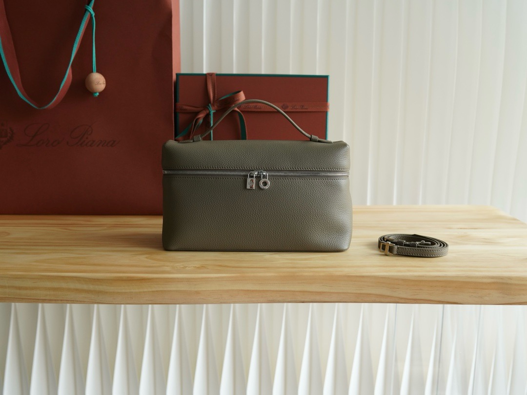 로로피아나 Loro Piana Extra Pocket L27