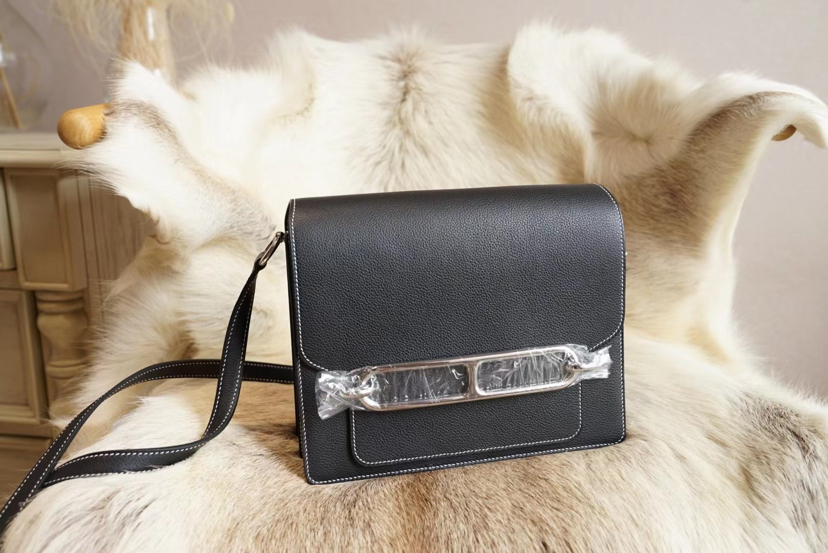 에르메스 Hermes Roulis 23 evercolor