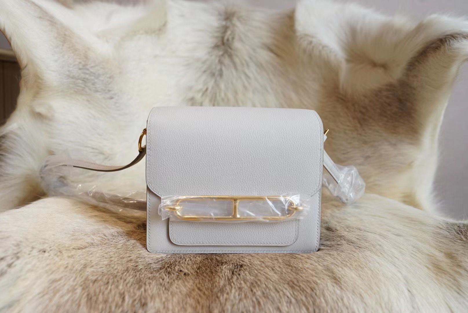 에르메스 Hermes Roulis 19 evercolor