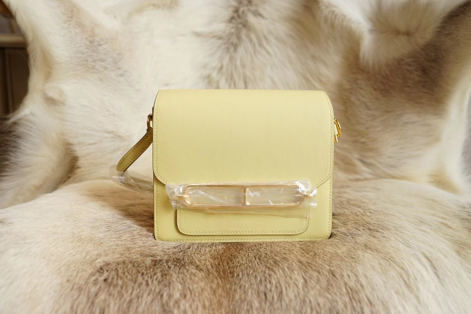 에르메스 Hermes Roulis 19 swift