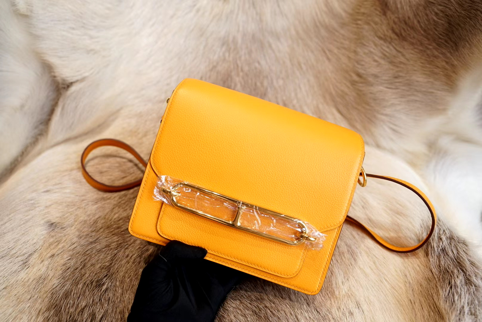 에르메스 Hermes Roulis evercolor