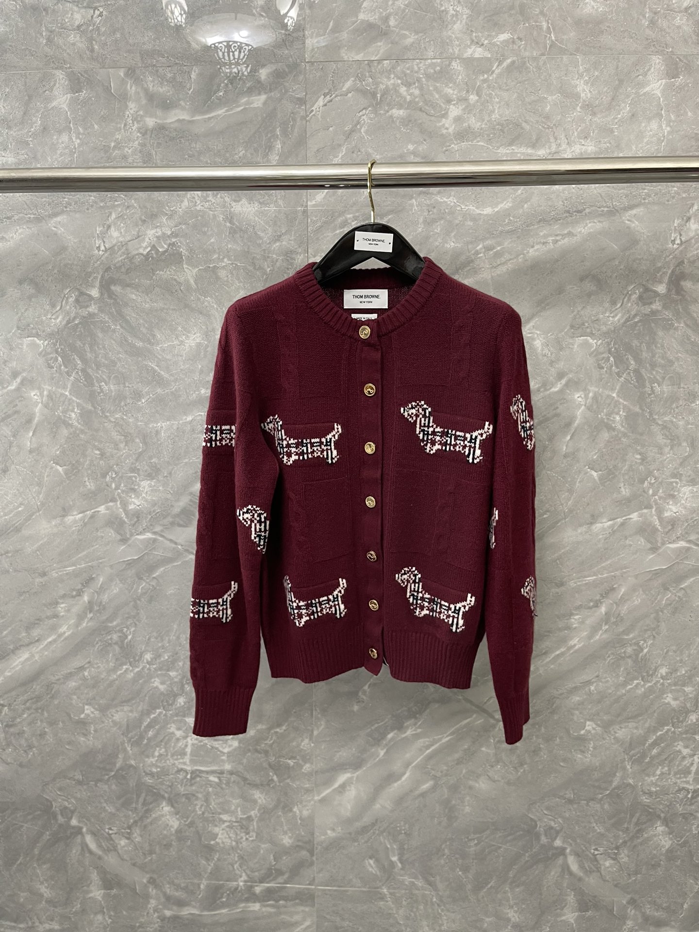 톰브라운 Thom Browne 가디건