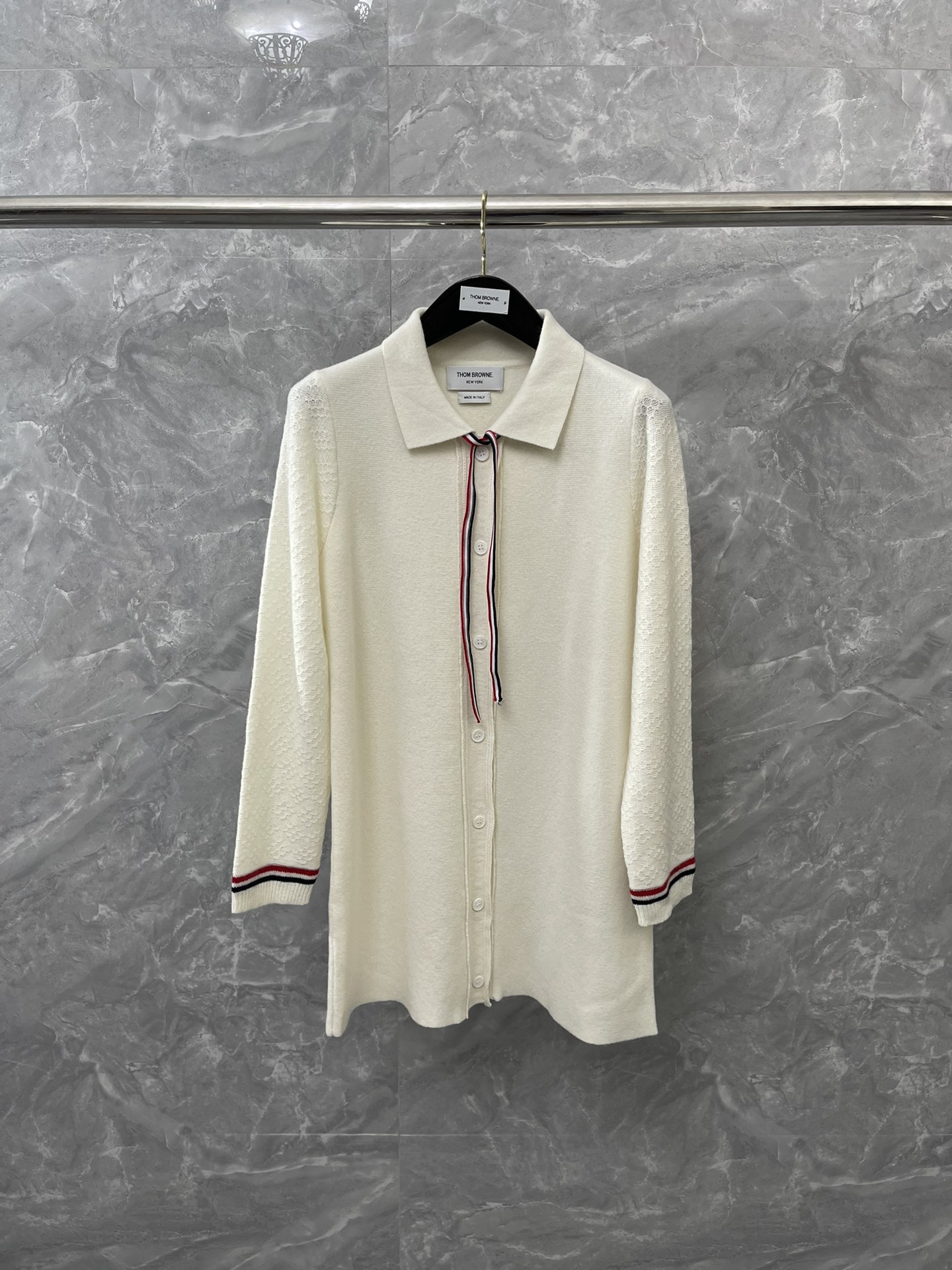 톰브라운 Thom Browne 가디건