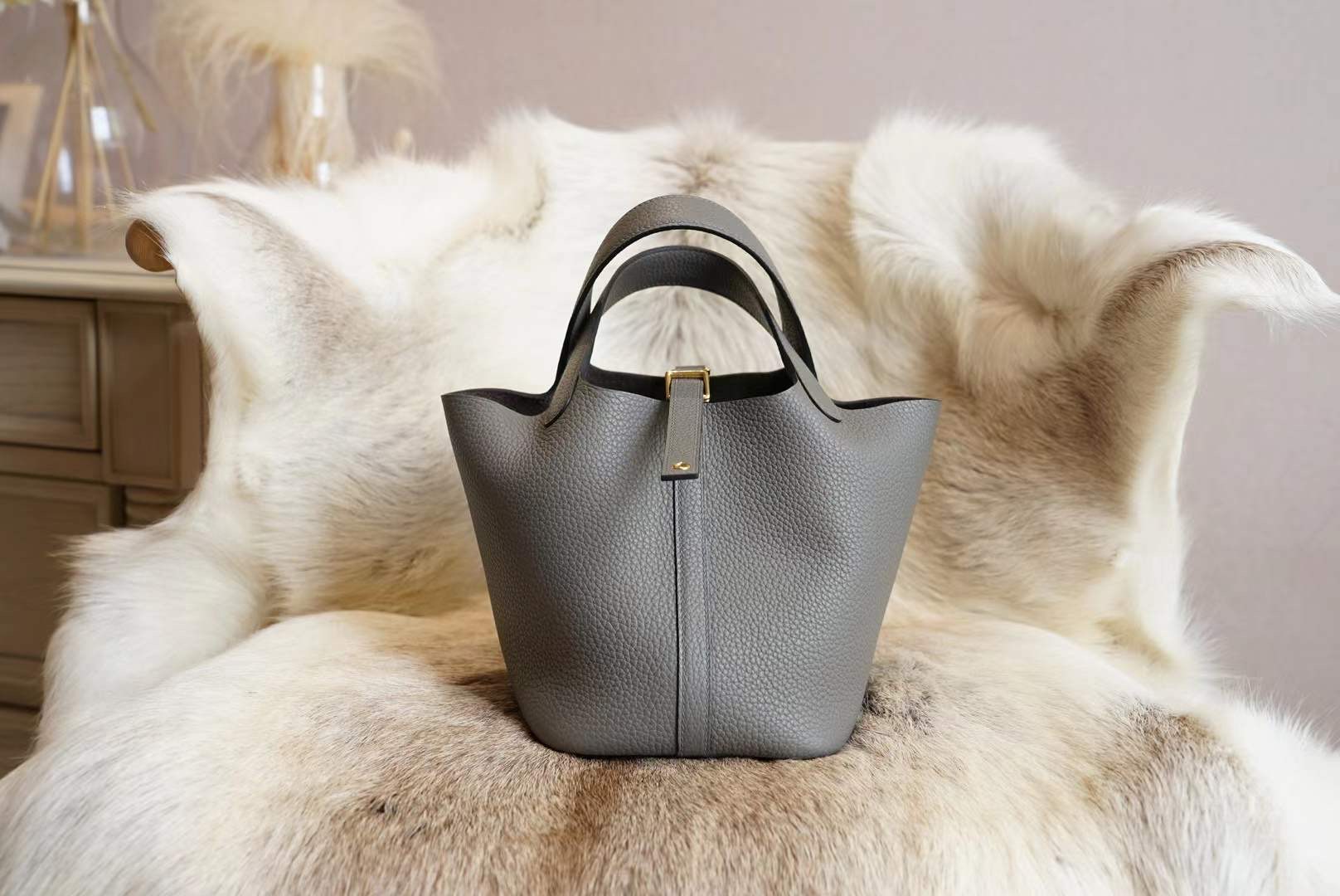 에르메스 Hermes Picotin Lock 18 clemence