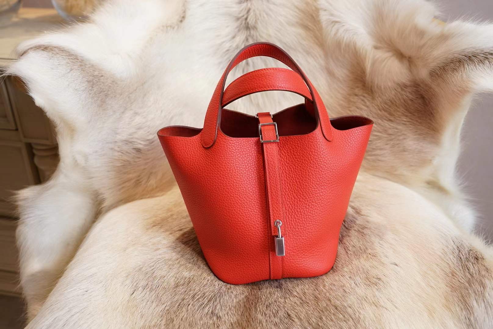 에르메스 Hermes Picotin Lock 18 clemence