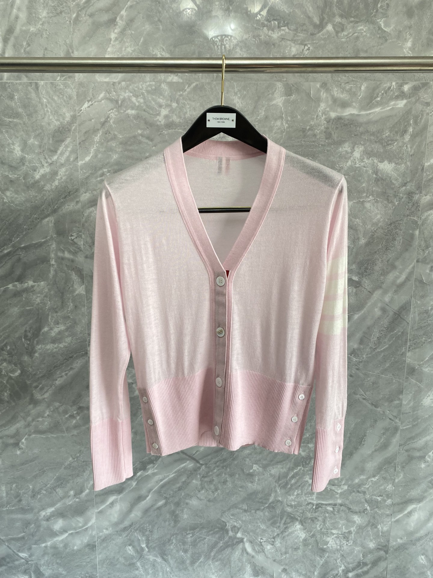 톰브라운 Thom Browne 가디건